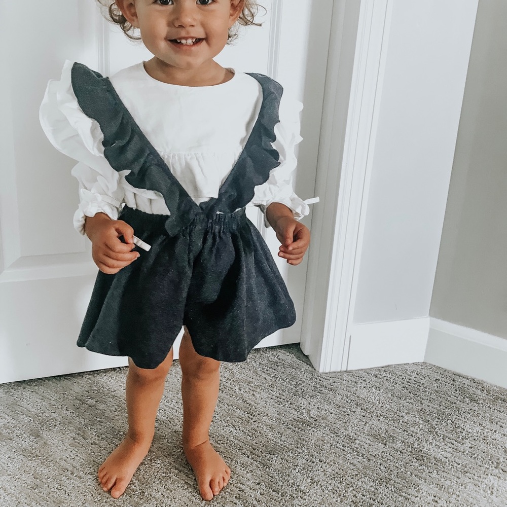 ZARA shorts/suspenders